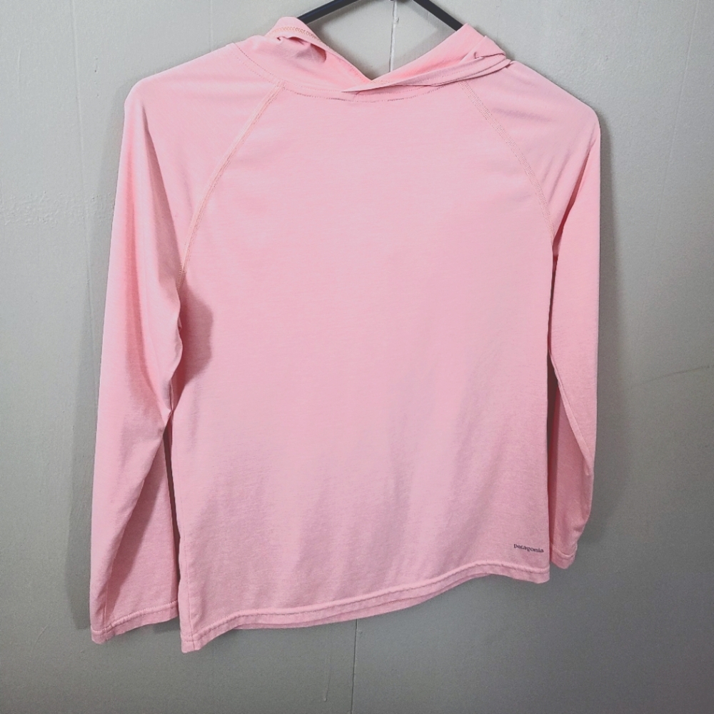 Patagonia Pink Size L 12 & Bonus Shirt!